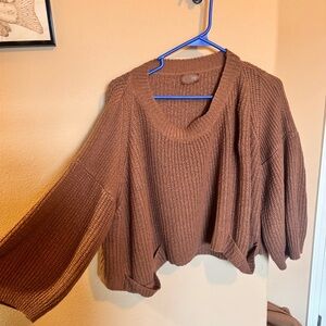 3/4 sleeve cropped sweater